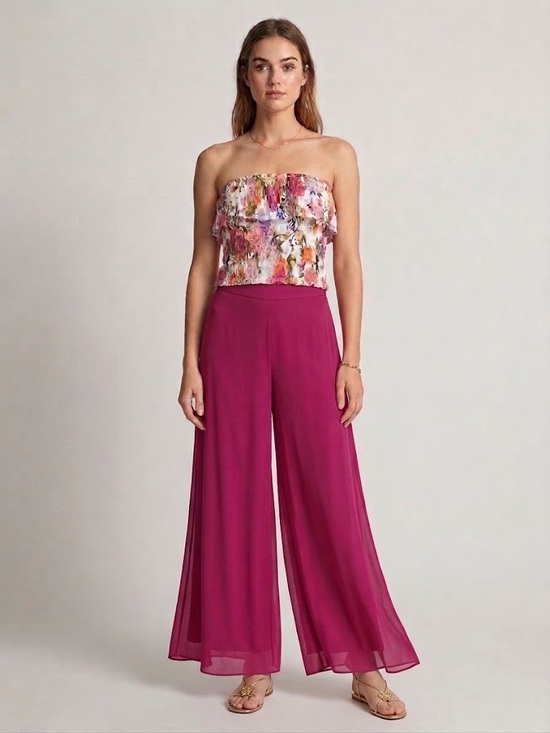 Forever 21 Tops - Forever 21 Floral Strapless Ruffle Crop Top in Multi and Magenta Size M